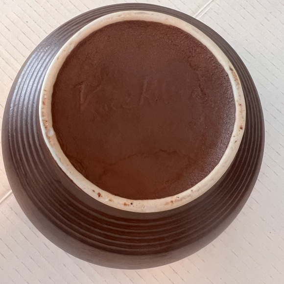 Vance Kitira Bowl Made in Thailand Nature Inspired Ceramic Pottery 7” x 5” - Picture 2 of 5